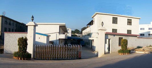 【深圳市萬(wàn)通達(dá)工業(yè)設(shè)備】-全自動(dòng)玻璃上片臺(tái),玻璃清洗機(jī),氣浮翻轉(zhuǎn)卸片臺(tái),汽車(chē)玻璃生產(chǎn)輸送線(xiàn),絲印線(xiàn)